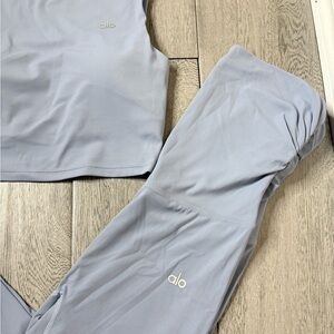 Alo Yoga Alosoft High-Waist Flare Legging+Crop Tank Set in Powder Blue Dove Gray